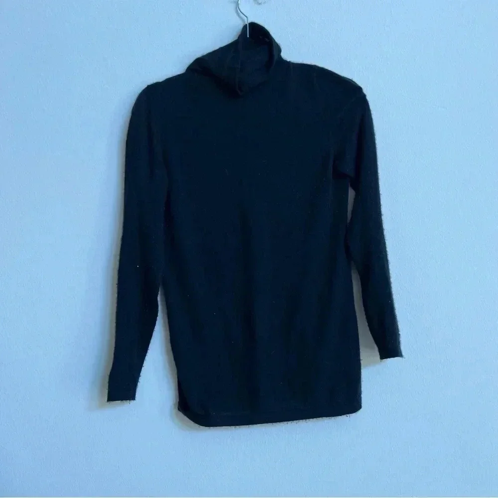 Ann Mashburn black 100% cashmere turtleneck sweater size small minimalist - Picture 2 of 3